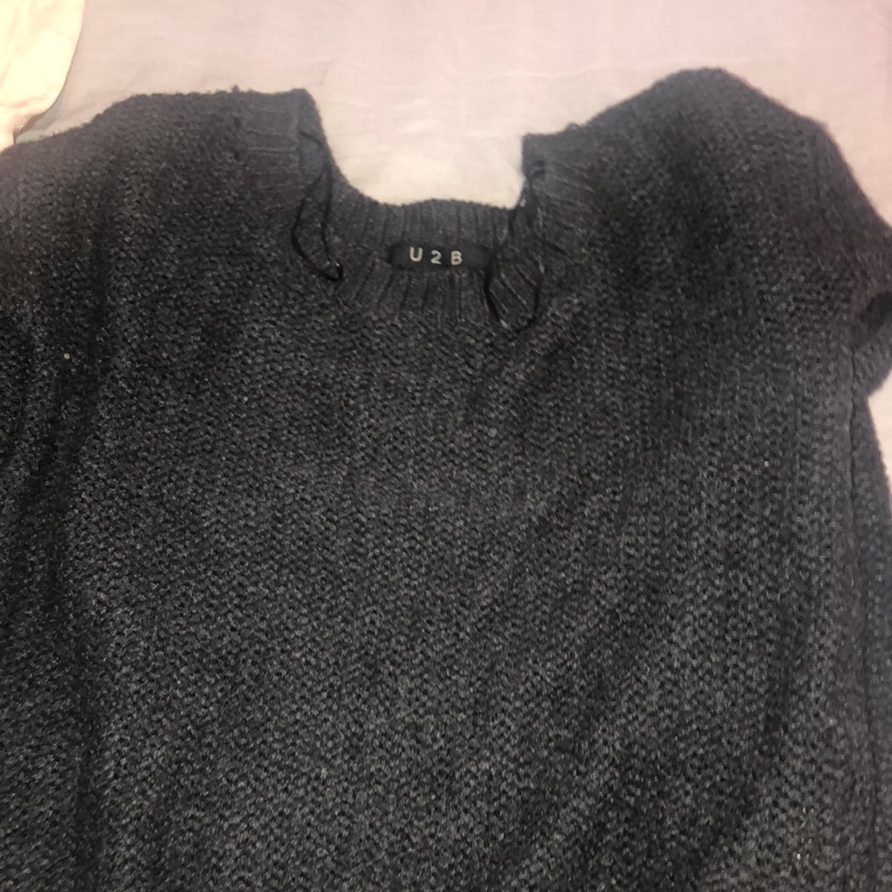 Women’s sweater